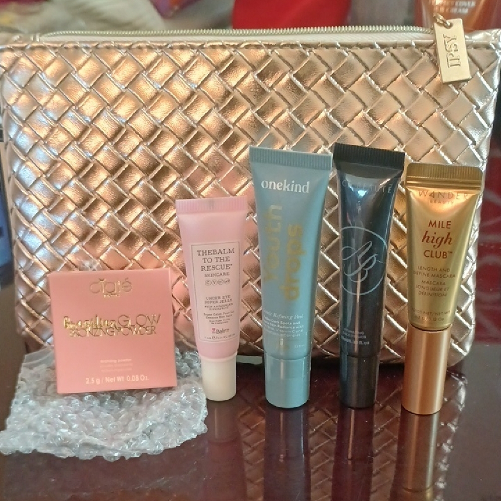 Ipsy Clean Slate Bundle